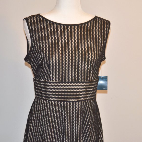 Gabby Skye Dress - Picture 4 of 9